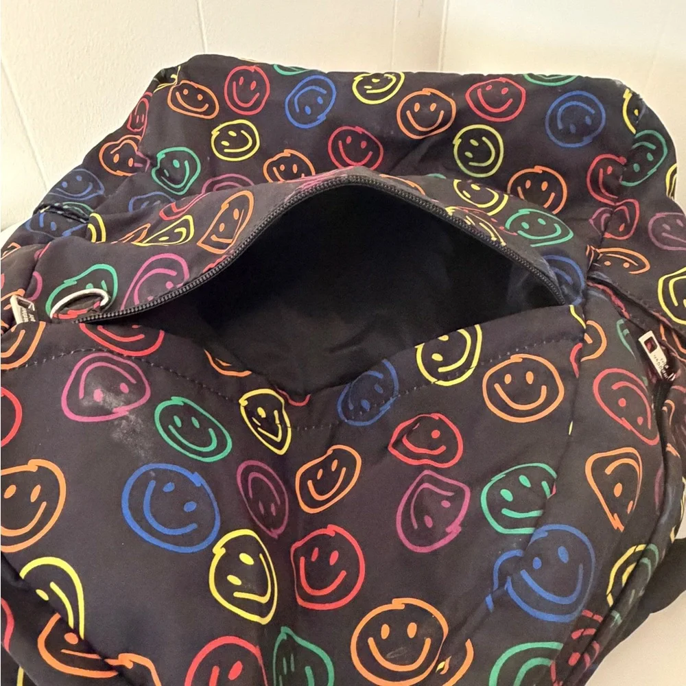 Madden Girl Backpack Kids One Size Black Good Rainbow Smiley Face Print Retro